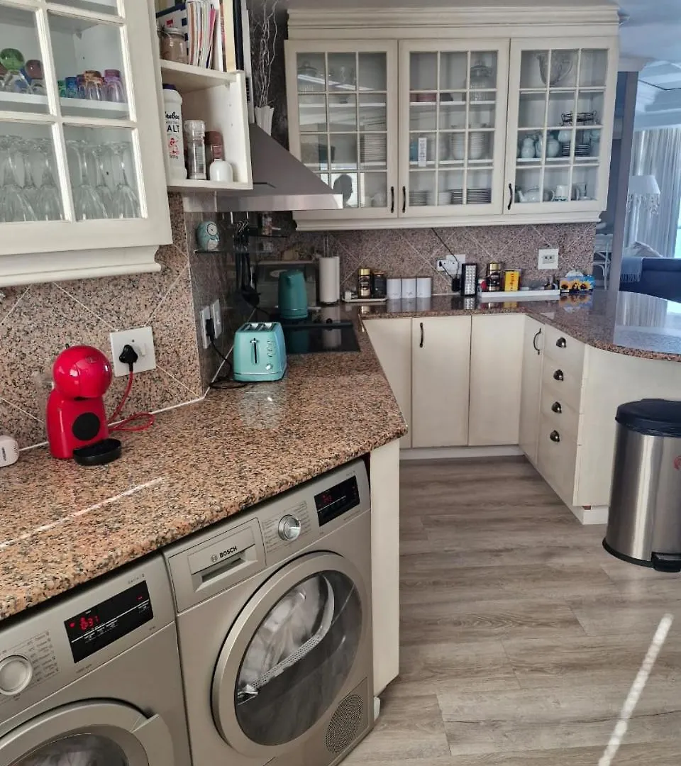 Ferienwohnung Penthouse Luxury Aparment Amazing Sea Views Cape Town Strand Apartment